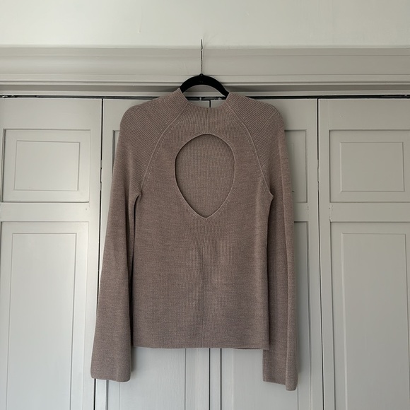 Mock neck banana republic sweater - Picture 3 of 5